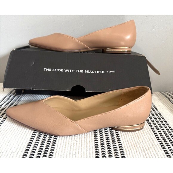 Naturalizer Shoes - Naturalizer 6W Havana Pointed Toe Flats Creme Brulee Leather